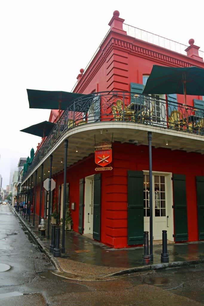 restaurants-in-the-french-quarter-new-orleans