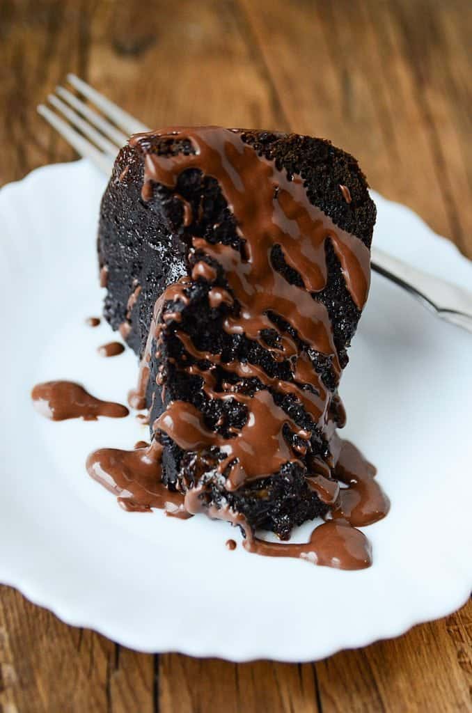 Crock Pot Chocolate Caramel Dump Cake Recipe! - Tammilee Tips