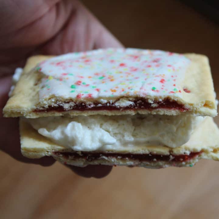 Copy Cat Carls Jr Pop Tart Ice Cream Sandwich - Tammilee Tips