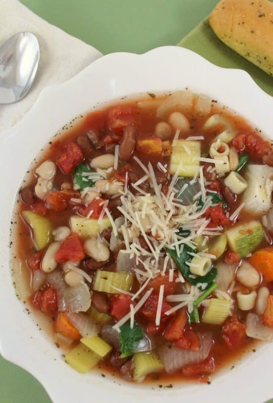 Crock Pot Copy Cat Olive Garden Minestrone Soup Recipe