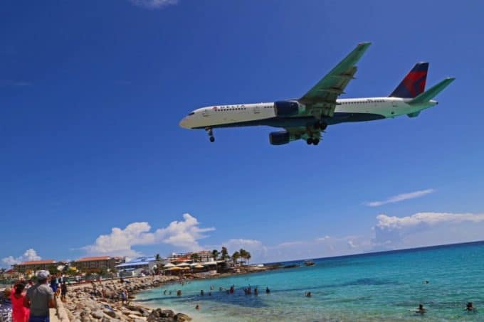 Tips for visiting Maho Beach in Saint Maarten {Video} - Tammilee Tips