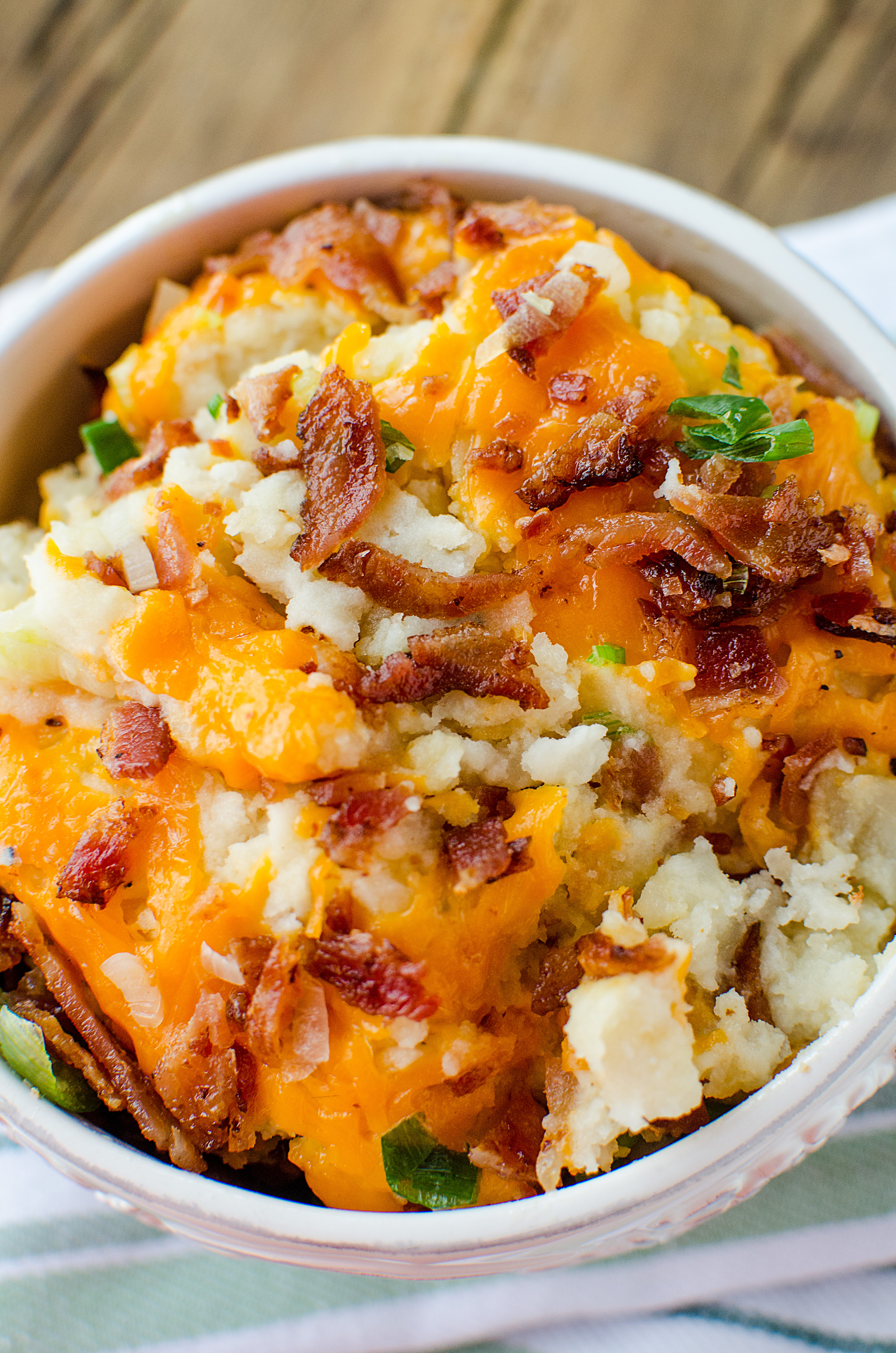 Loaded Crock Pot Mashed Potatoes Recipe! - Tammilee Tips