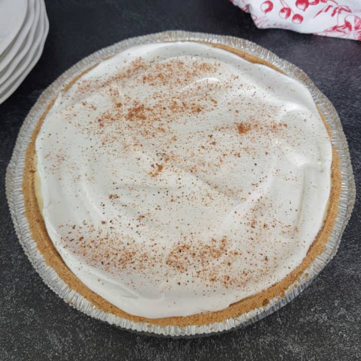 No Bake Eggnog Pie Recipe (Quick And Easy) - Tammilee Tips