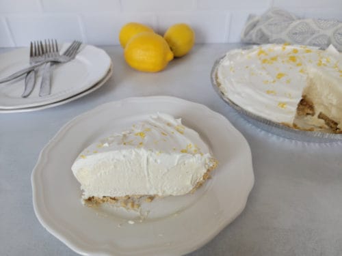 Easy No Bake Lemon Icebox Pie Recipe - Tammilee Tips