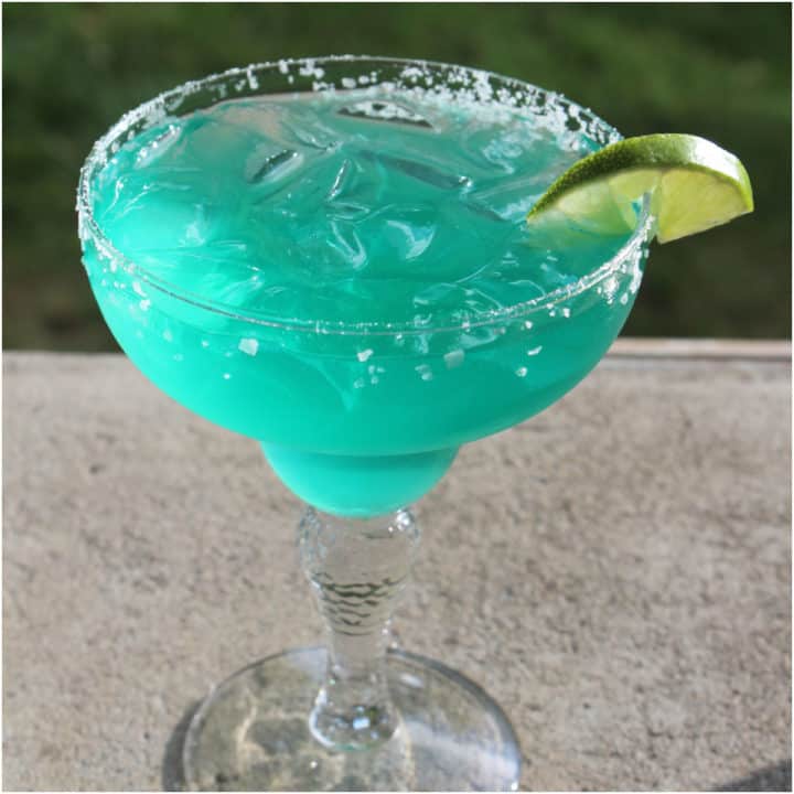 16 Epic Blue Cocktails You Can Make at Home - Tammilee Tips